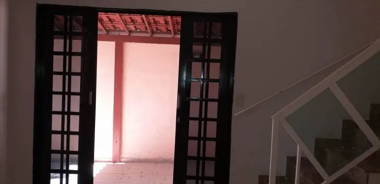 Foto do imóvel Casa com 2 Quartos à Venda, 100 m² em Rua Rodrigues Campelo, SN - Campo Grande, Rio de Janeiro - RJ