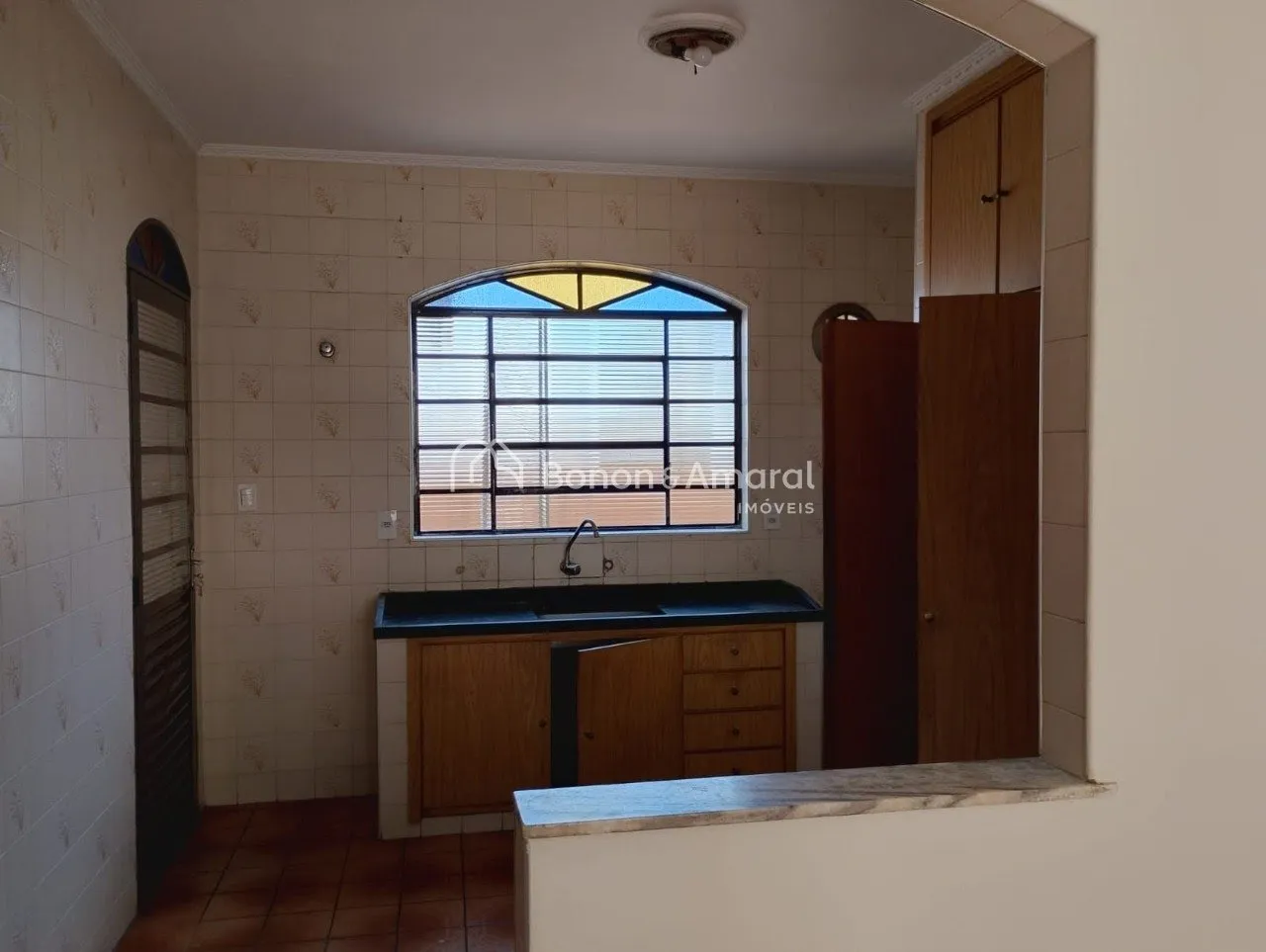 Imagem Casa Ampla e Confortável à Venda - Santa Cecília / Paulinia -SP