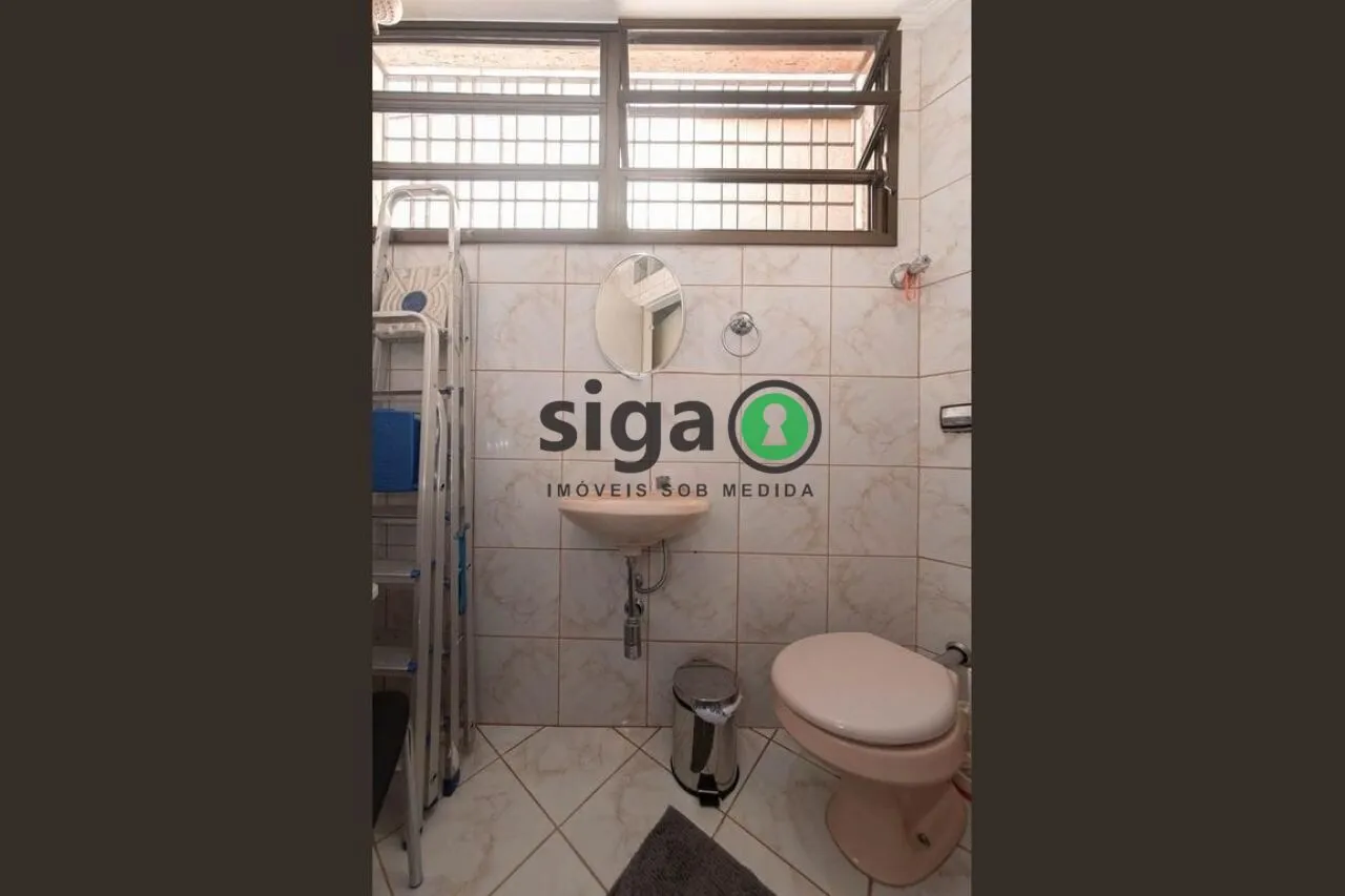 Imagem Casa à venda com 249 m², 4 quartos e 4 vagas no Parque Jabaquara!