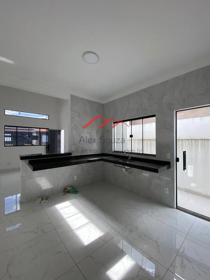 Imagem Casa para Venda em Sumaré, Parque Residencial Salerno (Nova Veneza), 2 dormitórios, 1 suíte, 1 banheiro, 2 vagas