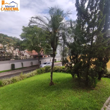Imagem Sobrado Geminado alto Padrão para locação em Joinville