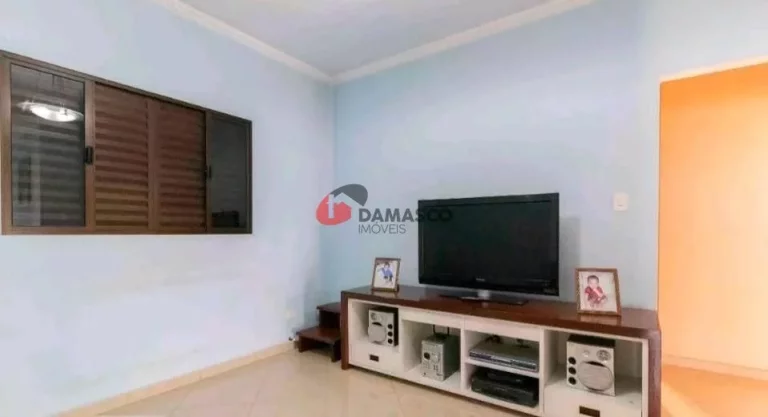 Imagem Sobrado à venda 3 Quartos, 1 Suite, 3 Vagas, 253M², Vila Alpina, São Paulo - SP