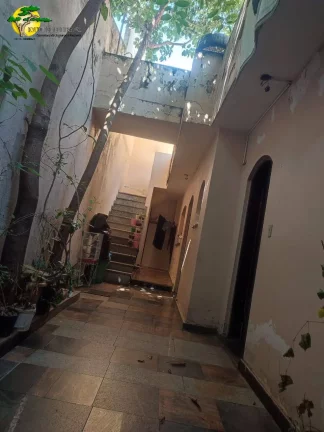 Imagem VENDA - SOBRADO GRANDE NO BAIRRO VILA RICA