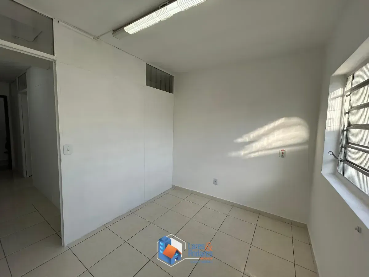 Imagem Loja de rua para venda em São Mateus, 570m²