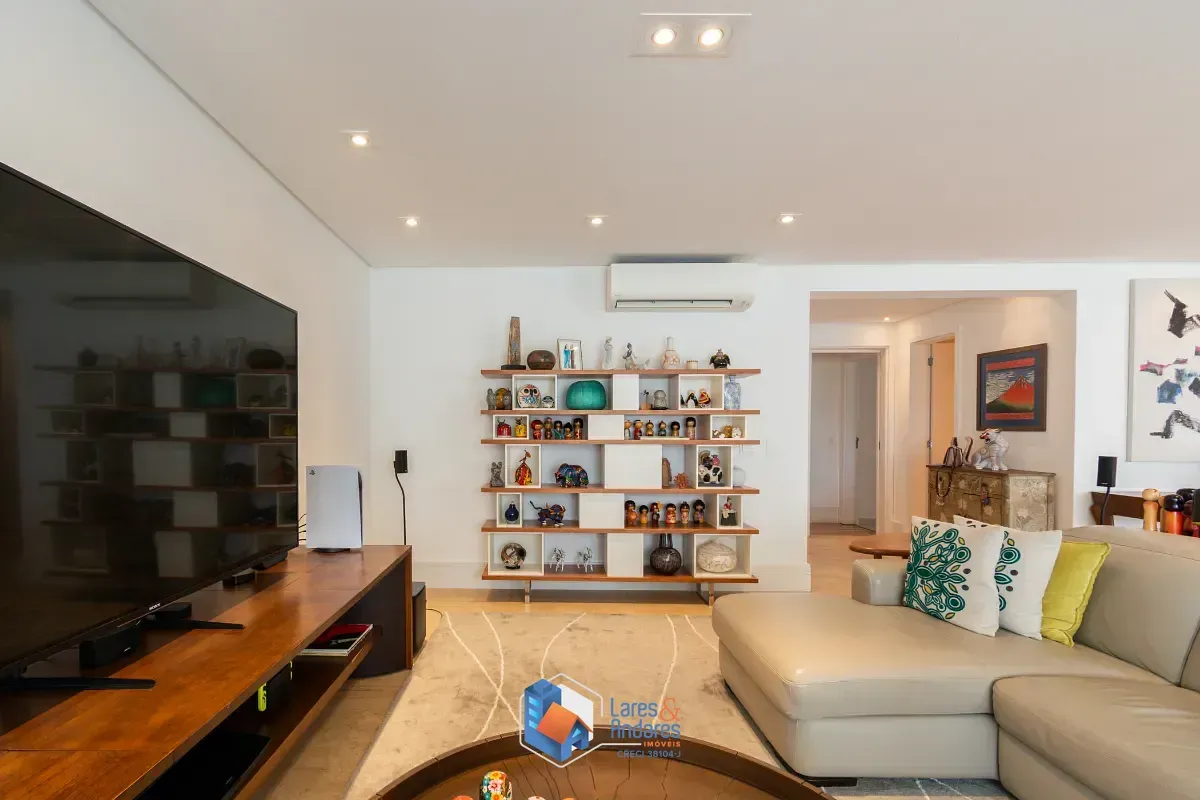 Imagem Apartamento para venda em Moema com 4 quartos, sendo 4 suítes, 335m²