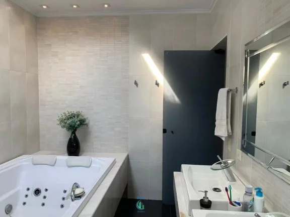 Imagem Casa com 5 quartos, 248m2, à venda em São Paulo, Chácara Monte Alegre