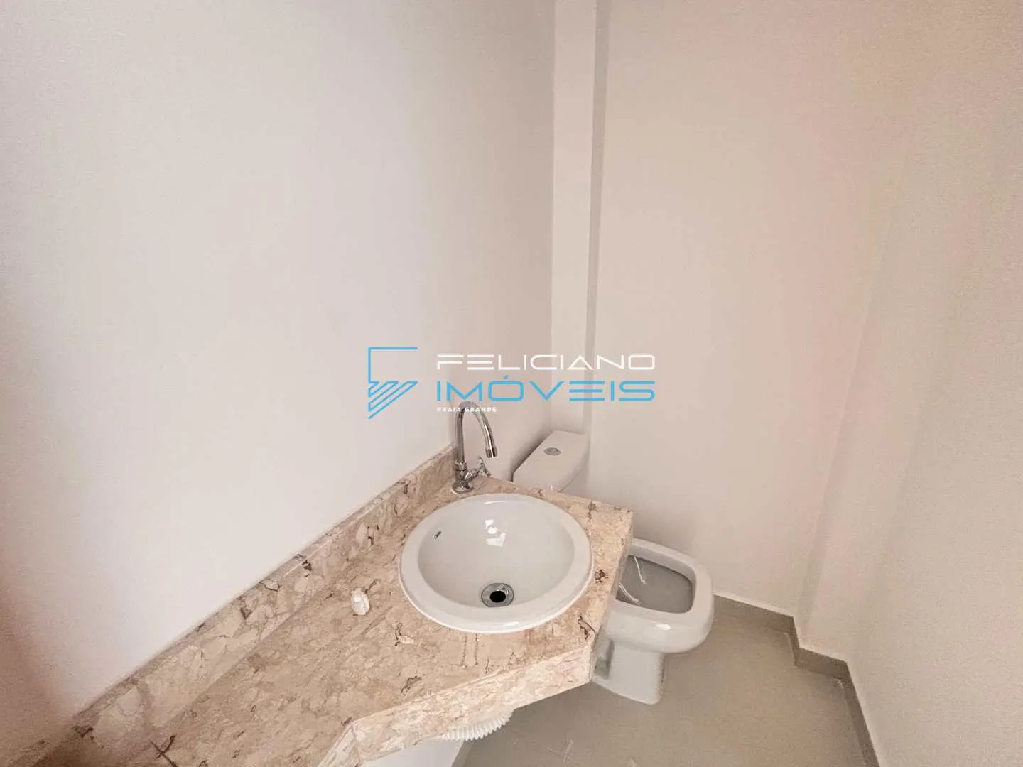 Imagem Apartamento com 2 quartos, Canto do Forte, Praia Grande - R$ 850 mil, Cod: 6840