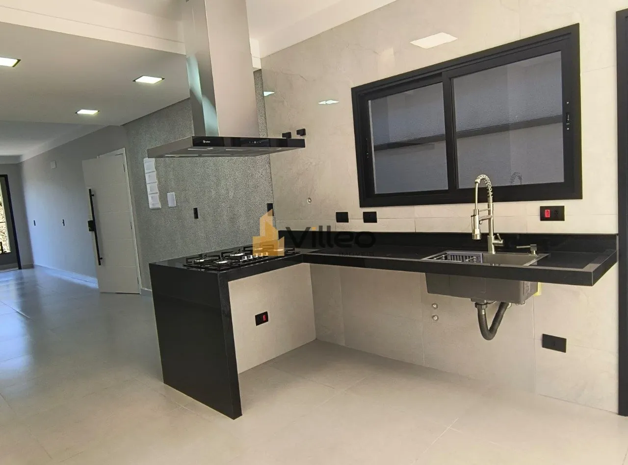 Imagem Viva a experiência de morar em uma residência que traduz elegância, funcionalidade e bem-estar. L...
