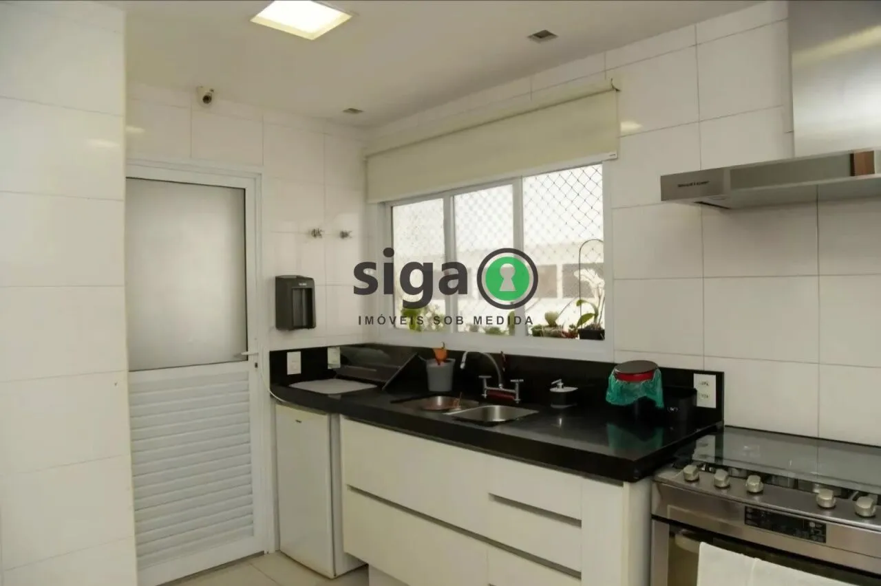Imagem Apartamento alto padrão com 3 suítes, varanda gourmet e quadra de tênis no Campo Belo