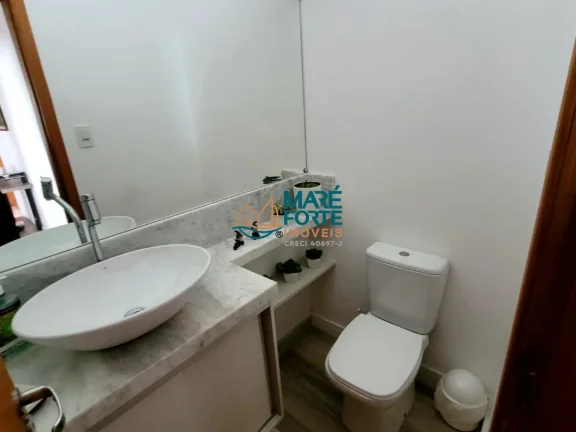 Imagem Casa de Condomínio em Taubaté SP.
