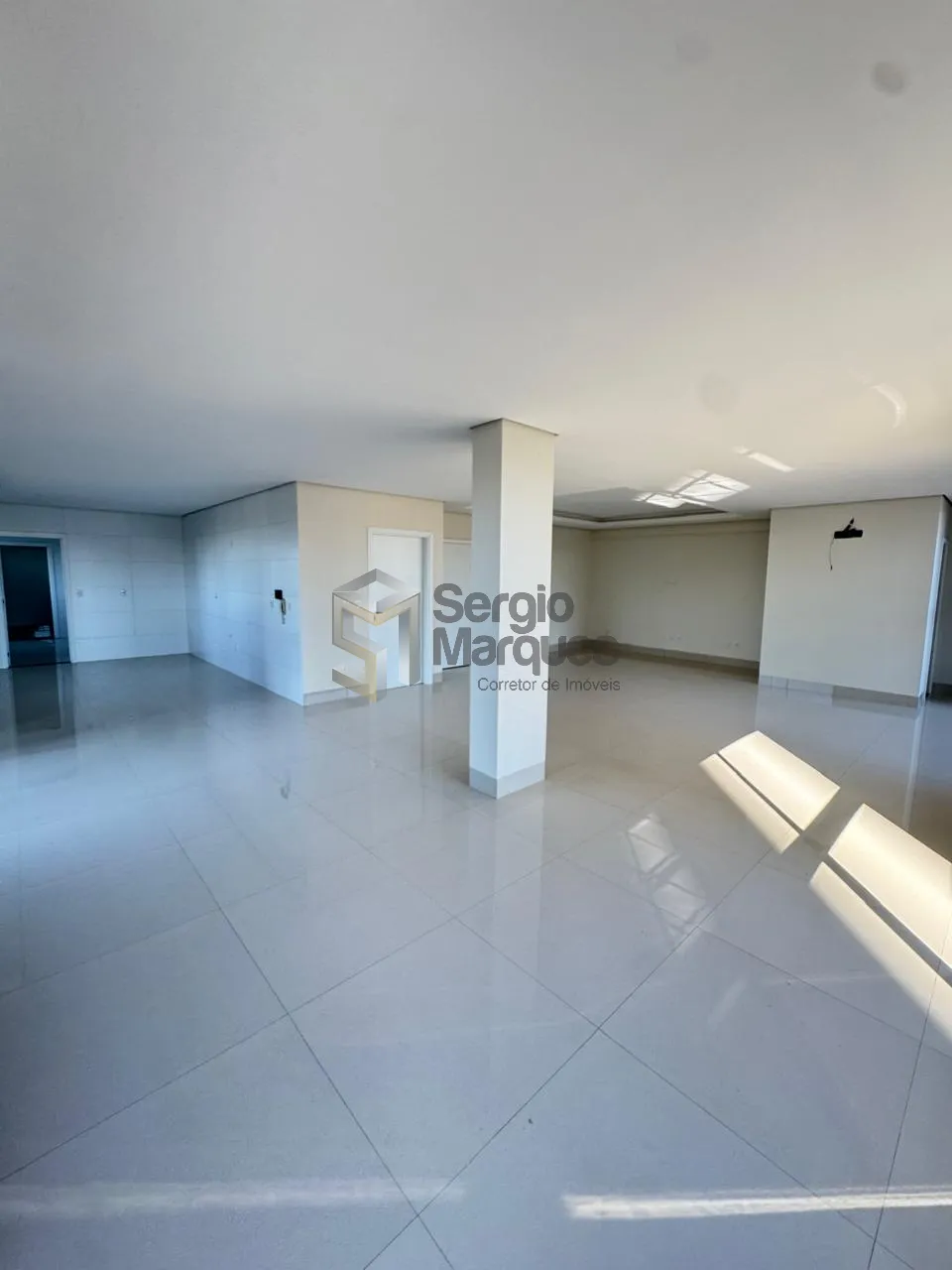 Imagem Apartamento à venda - 233m² - Umuarama-PR