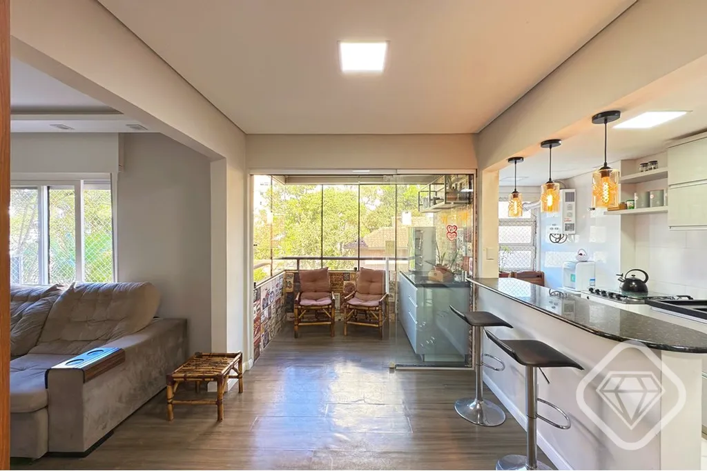 Imagem Apartamento encantador no primeiro pavimento, totalmente reformado e com alto padrão de acabamento,...