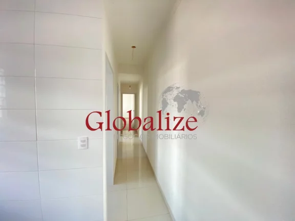Imagem Linda casa à venda com 2 dormitórios sendo 1 suíte por R$ 660.000,00