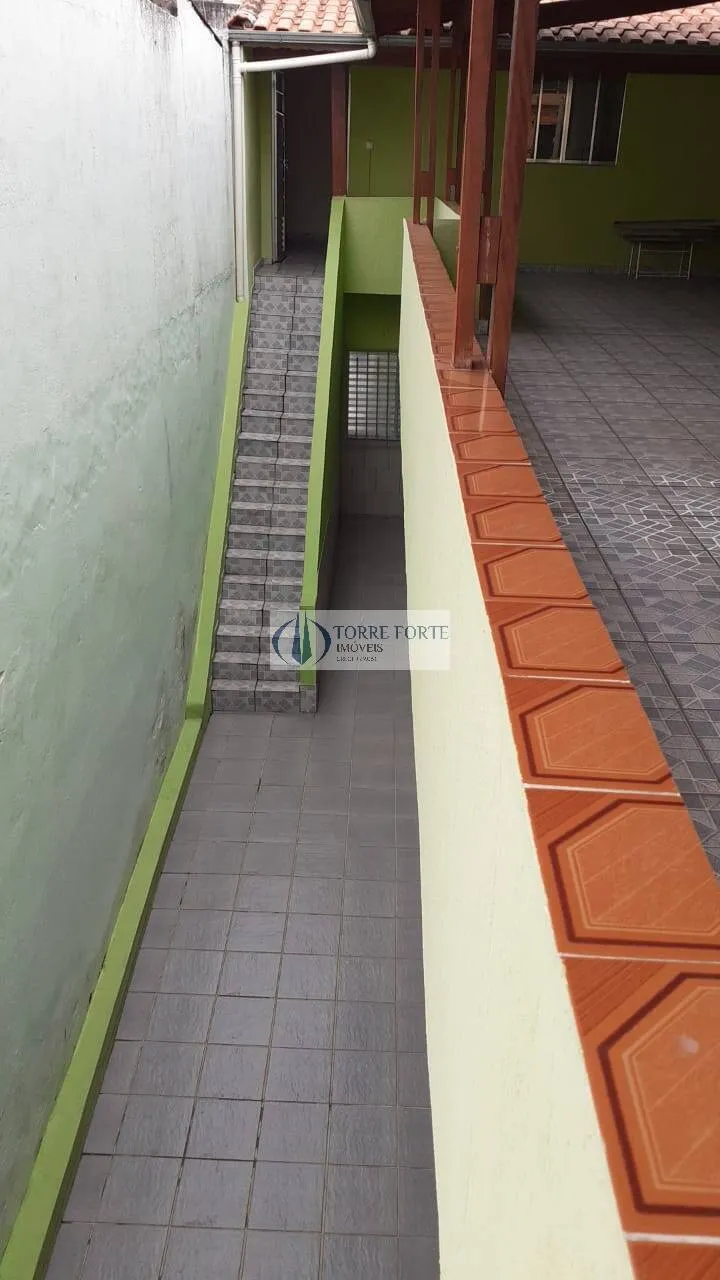 Imagem Casa térrea, 2 quartos, 2 vagas, na Vila Diva