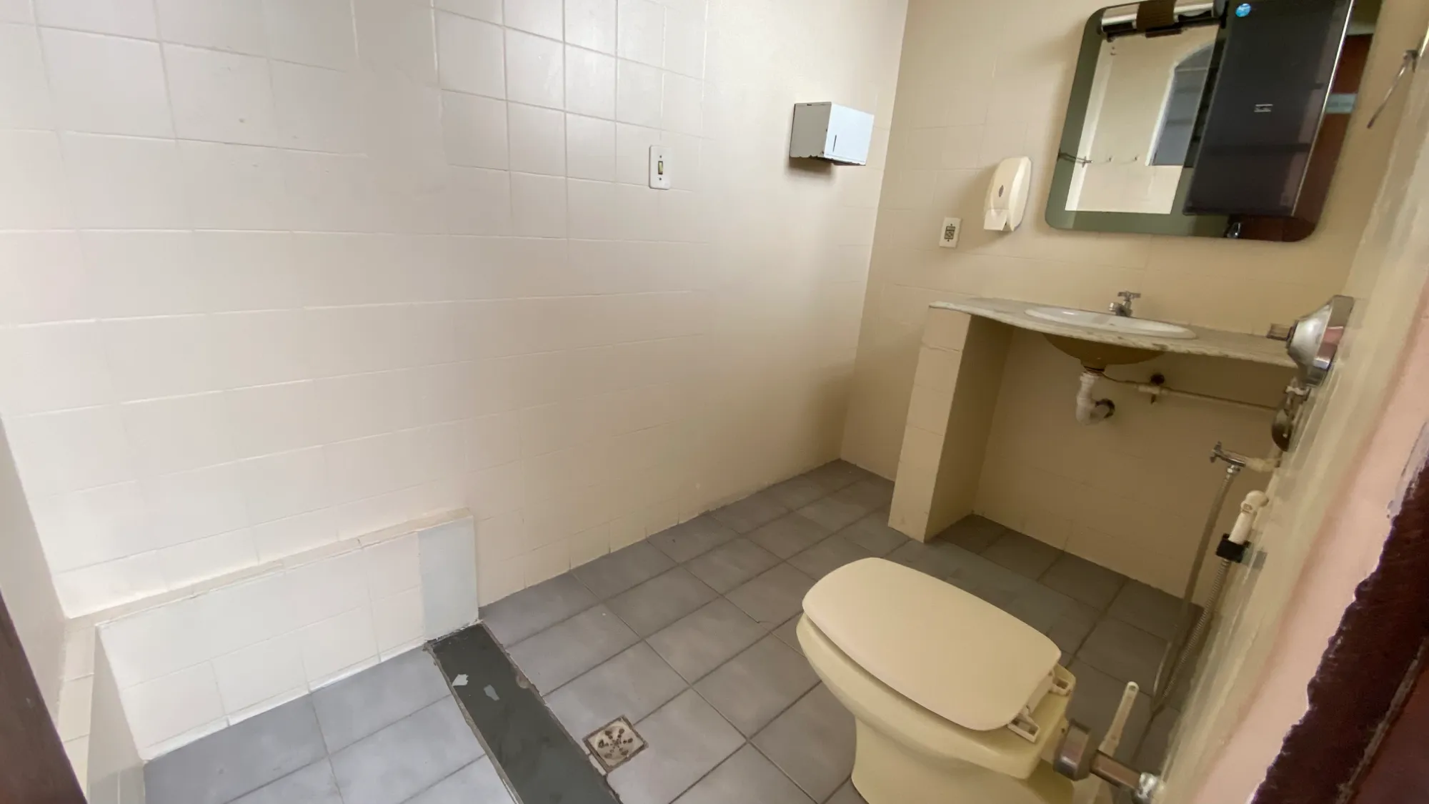 Imagem Casa com 3 Quartos à Venda ou Locação, 187 m² em Betânia - Belo Horizonte