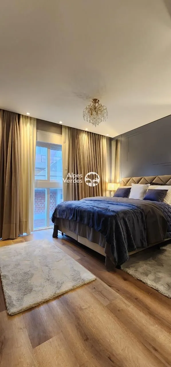 Imagem Vende-se apartamento mobiliado em Gramado a 5 minutos da Rua Coberta