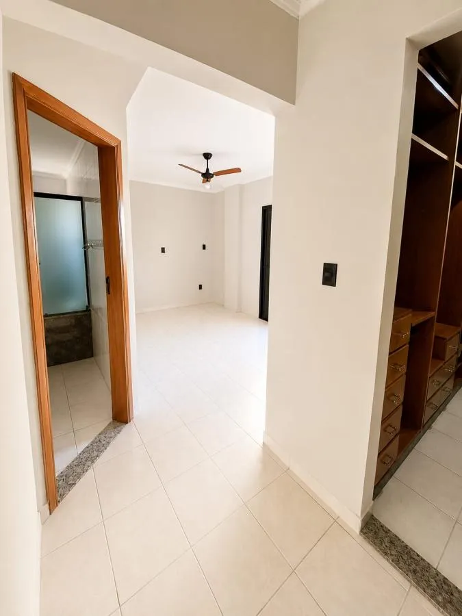 Imagem Apartamento para Venda em Praia Grande, Tupi, 3 dormitórios, 3 suítes, 1 banheiro, 1 vaga