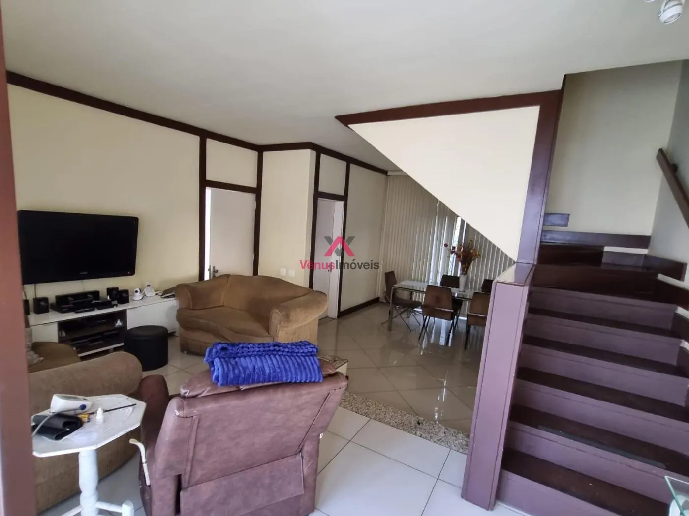 Imagem Casa em Condomínio para Venda em Rio de Janeiro, Campo Grande, 3 dormitórios, 1 suíte, 3 banheiros, 2 vagas