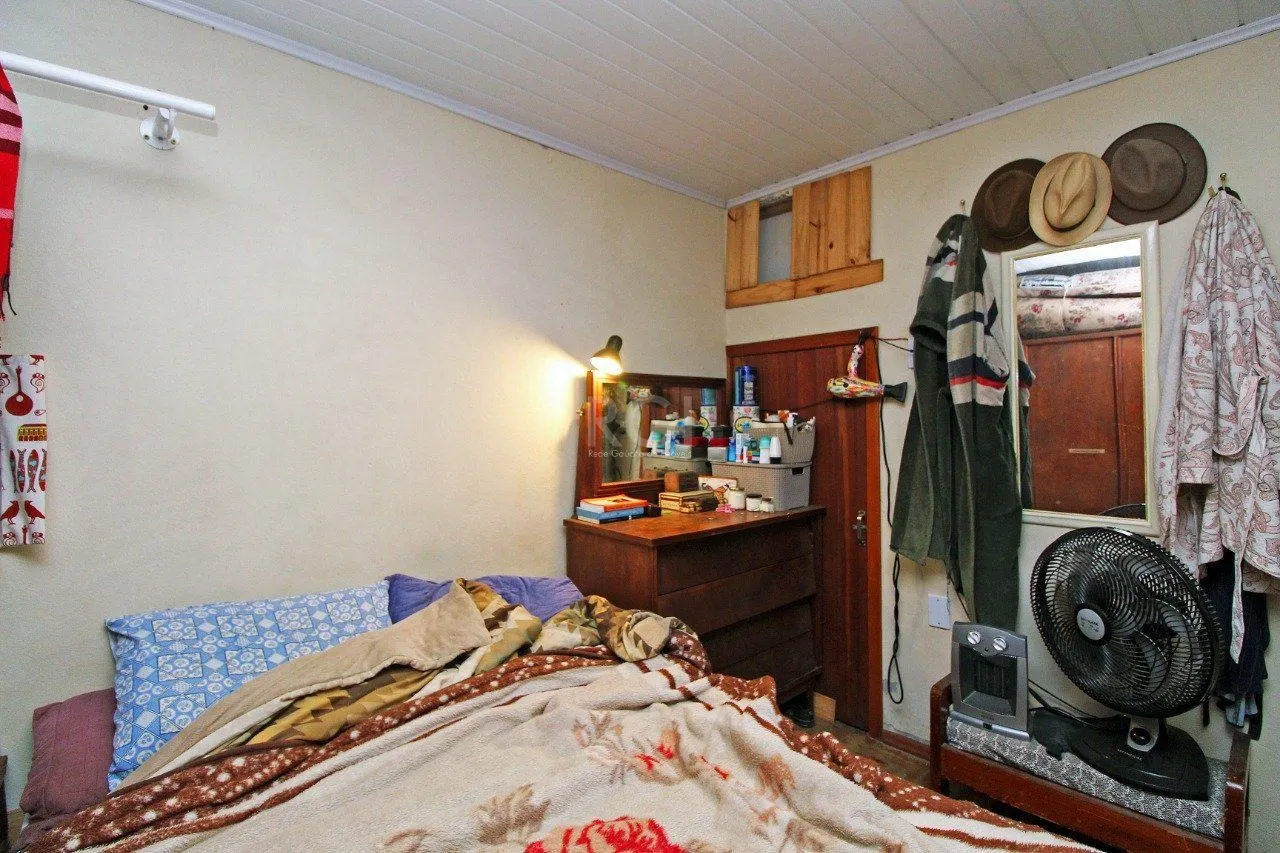 Imagem Casa para Venda - 85m², 2 dormitórios, 1 vaga - Cidade Baixa