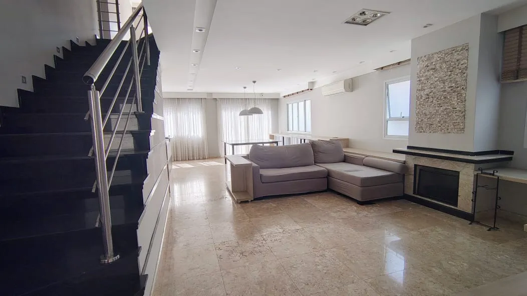 Imagem Casa Térrea com Acessibilidade e Conforto em Alphaville