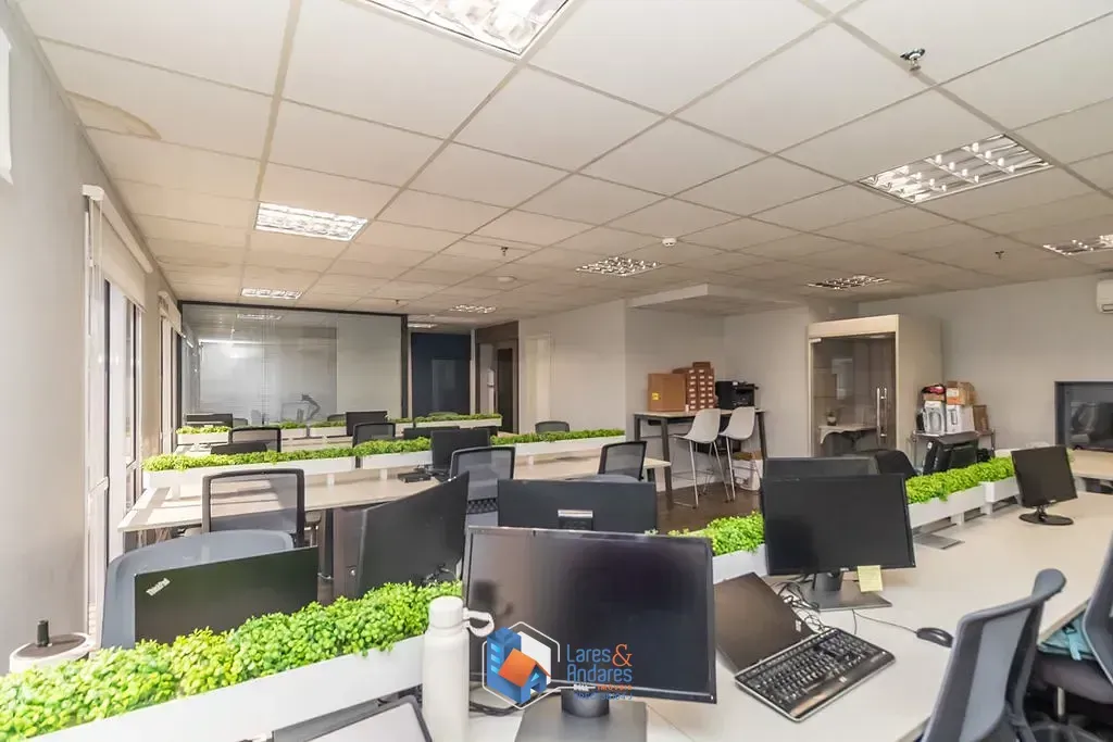 Imagem Sala à venda 5 Vagas 140M² Jardim Promissão São Paulo - SP