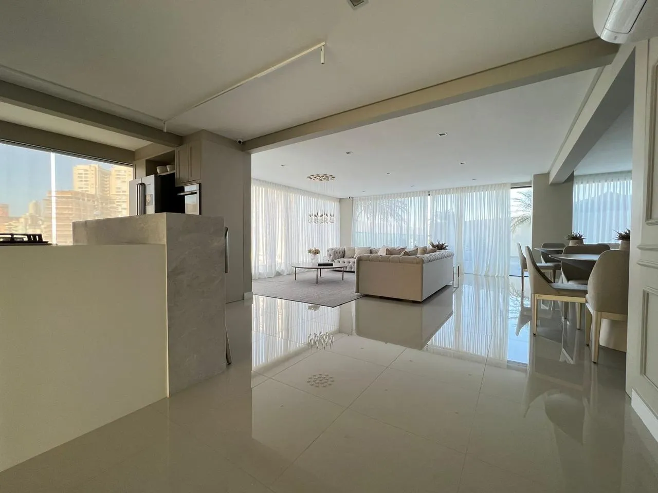 Imagem Apartamento à venda com 60m2 por R$ 810.000,00