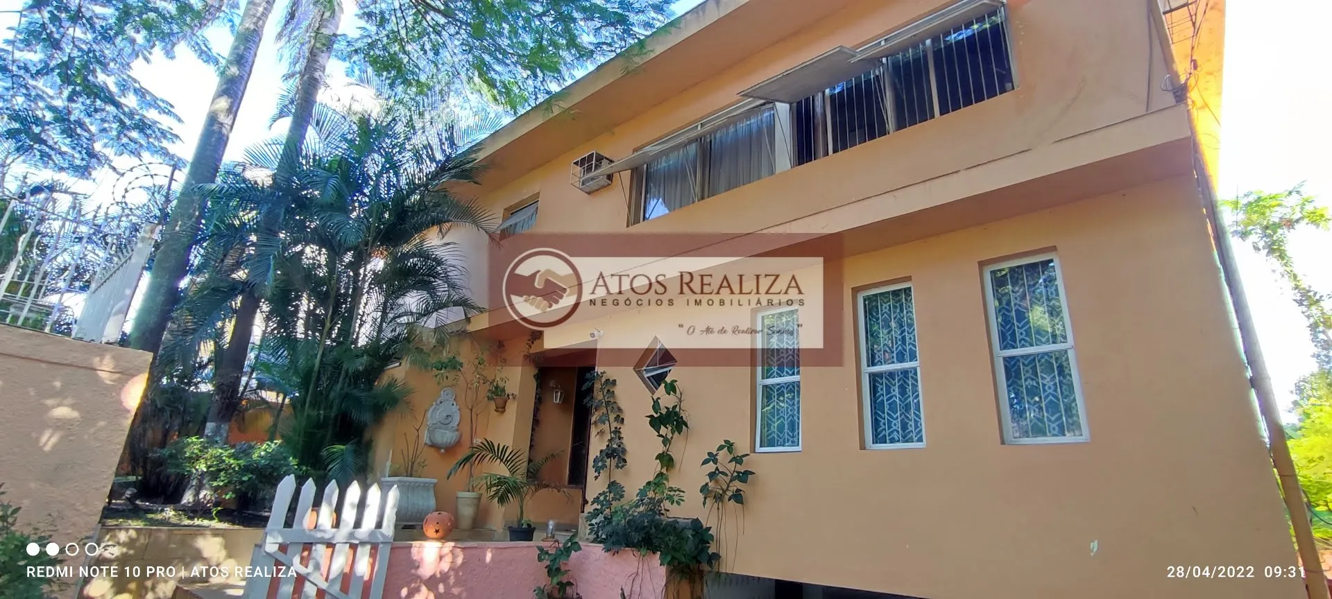 Imagem Sobrado com piscina em Bolsão de Interlagos - SP: 300m², 4 quartos e 1 suíte por R$1.190.000