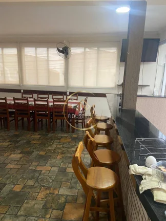 Imagem Casa, 3 Dormitórios, (Sendo 1 Suíte), 231m², Borda da mata.