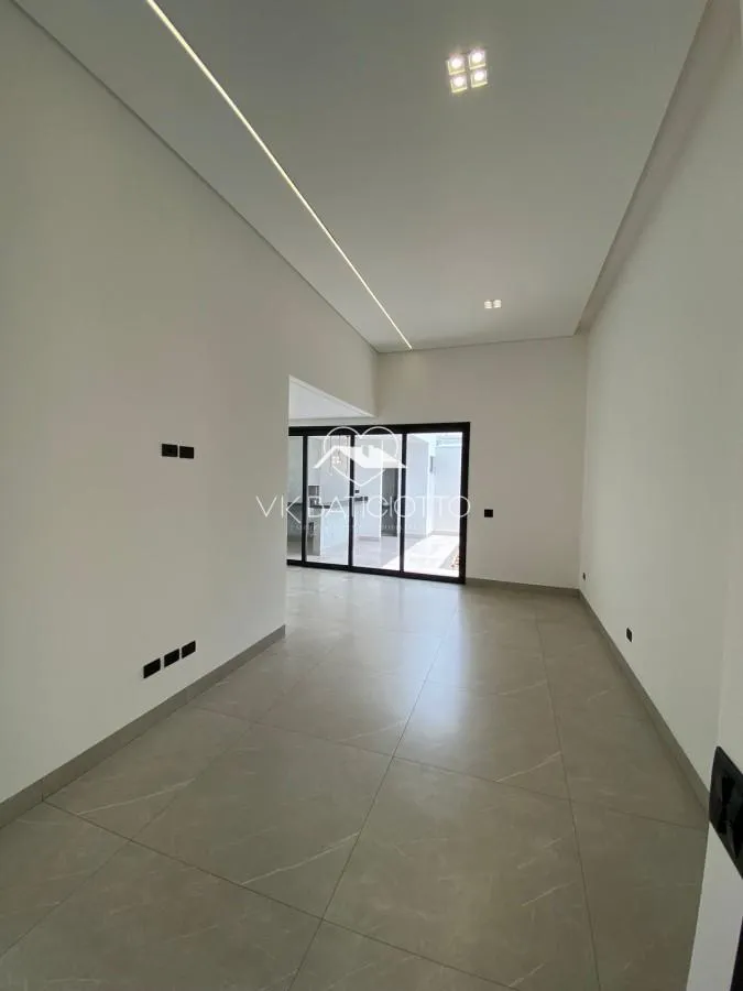 Foto do imóvel Casa para Venda em Maringá / PR em RUA PION JONES SALESPONTES,