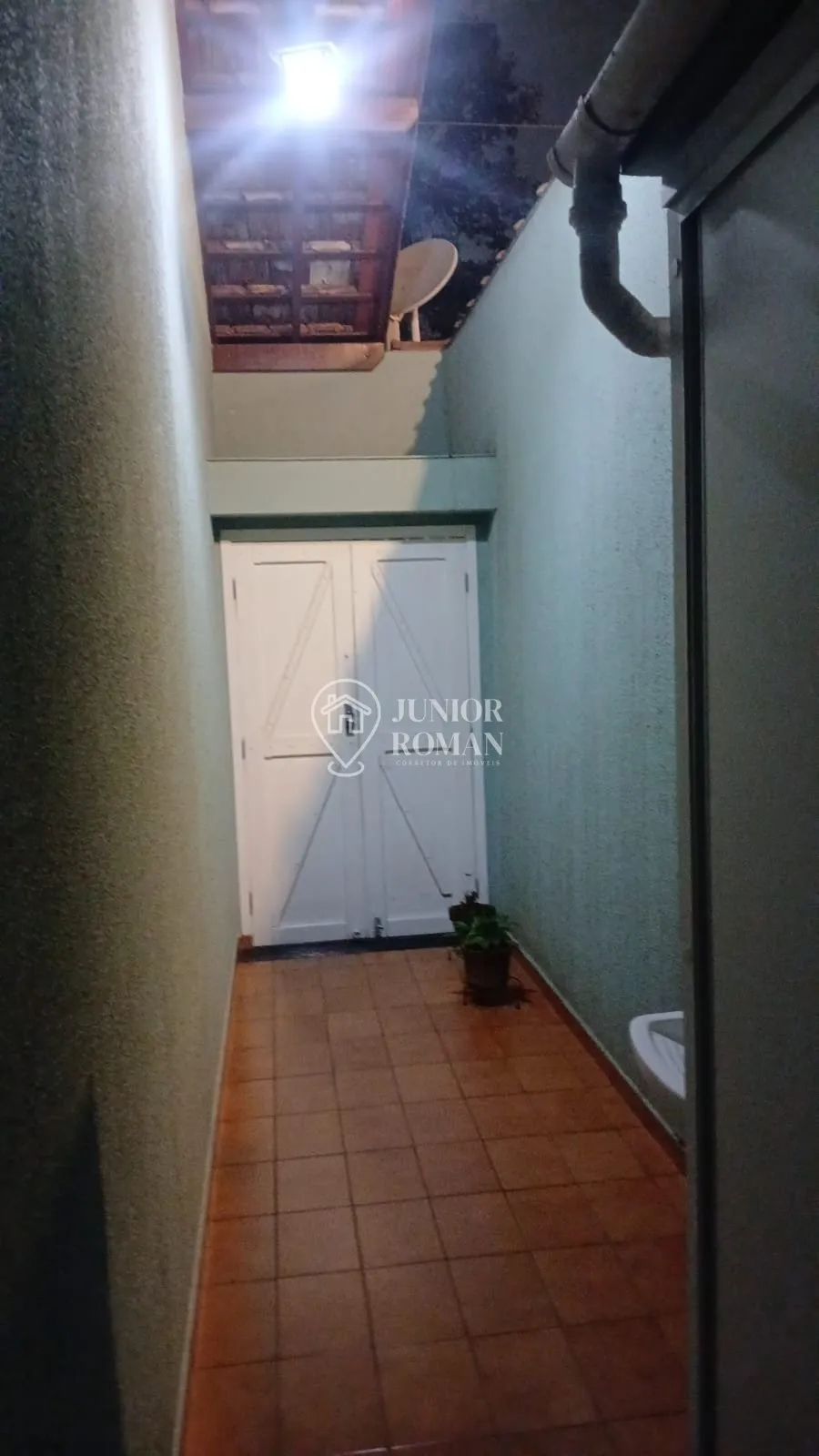 Imagem CASA 250M2 CAMPESTRE COM 2 ENTRADAS, 5 VAGAS E POTENCIAL COMERCIAL EM SANTO ANDRÉ