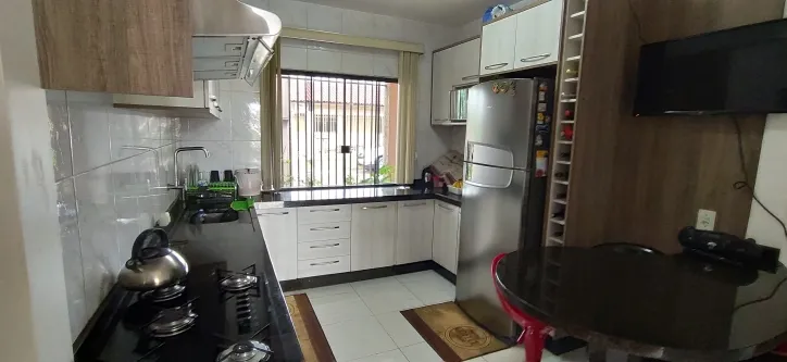 Imagem Sobrado Usado à venda em Cascavel - Pioneiro Catarinenses - 218m²