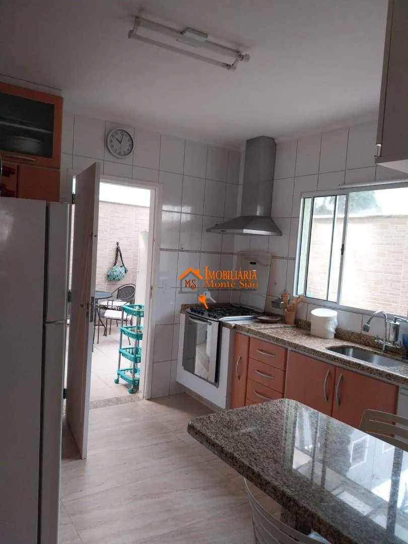 Imagem Sobrado com 3 dormitórios à venda, 130 m² por R$ 950.000,00 - Jardim Gopoúva - Guarulhos/SP
