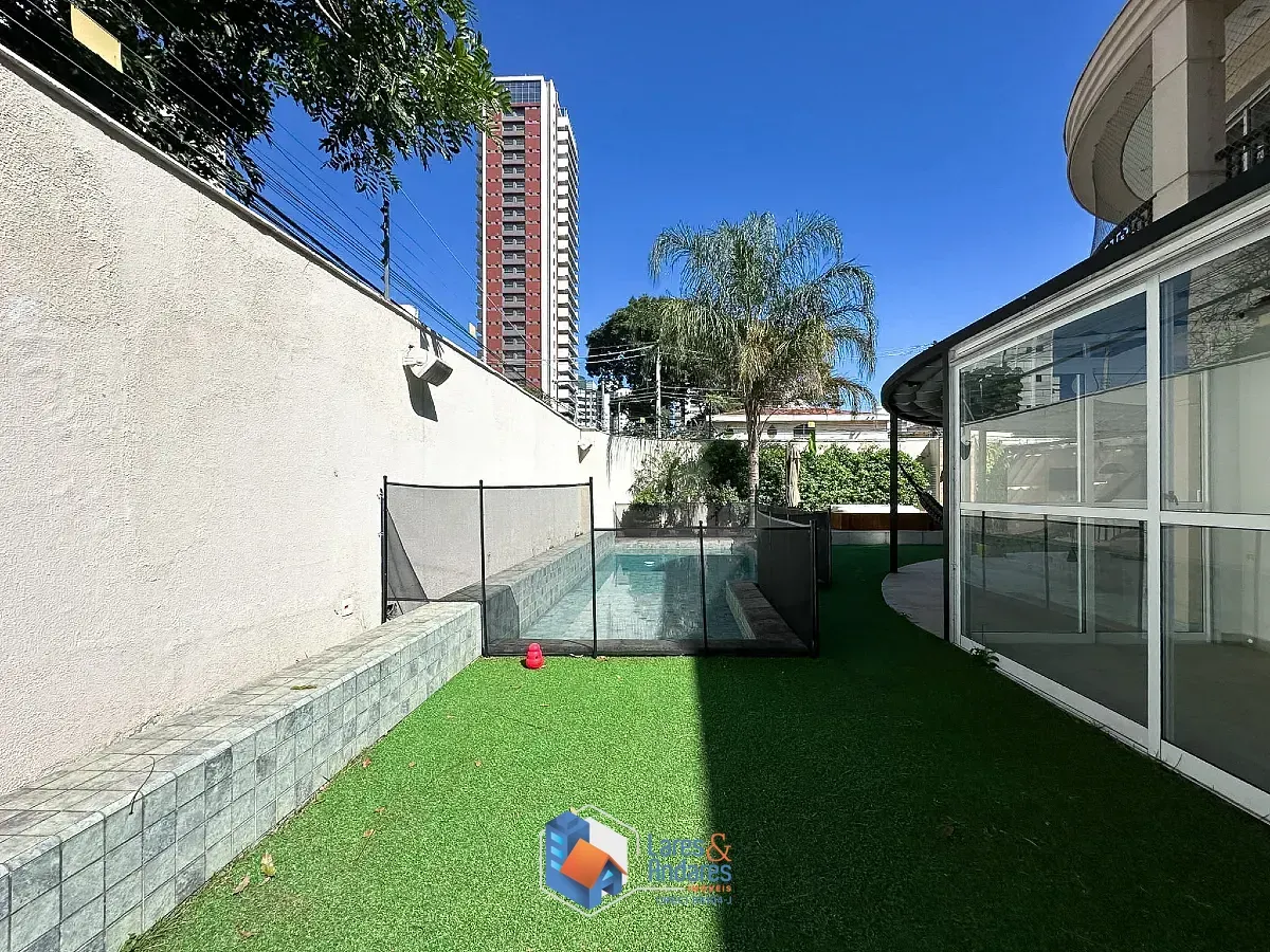 Imagem Casa no condomínio Quadra Real para venda com 3 quartos, sendo 3 suítes, 450m²