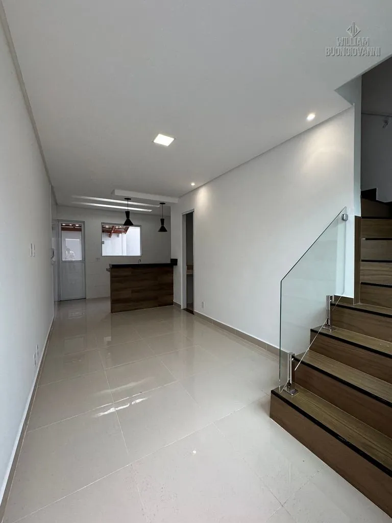 Imagem Casa de Condomínio - SOBRADO - BAIRRO MARACANÃ