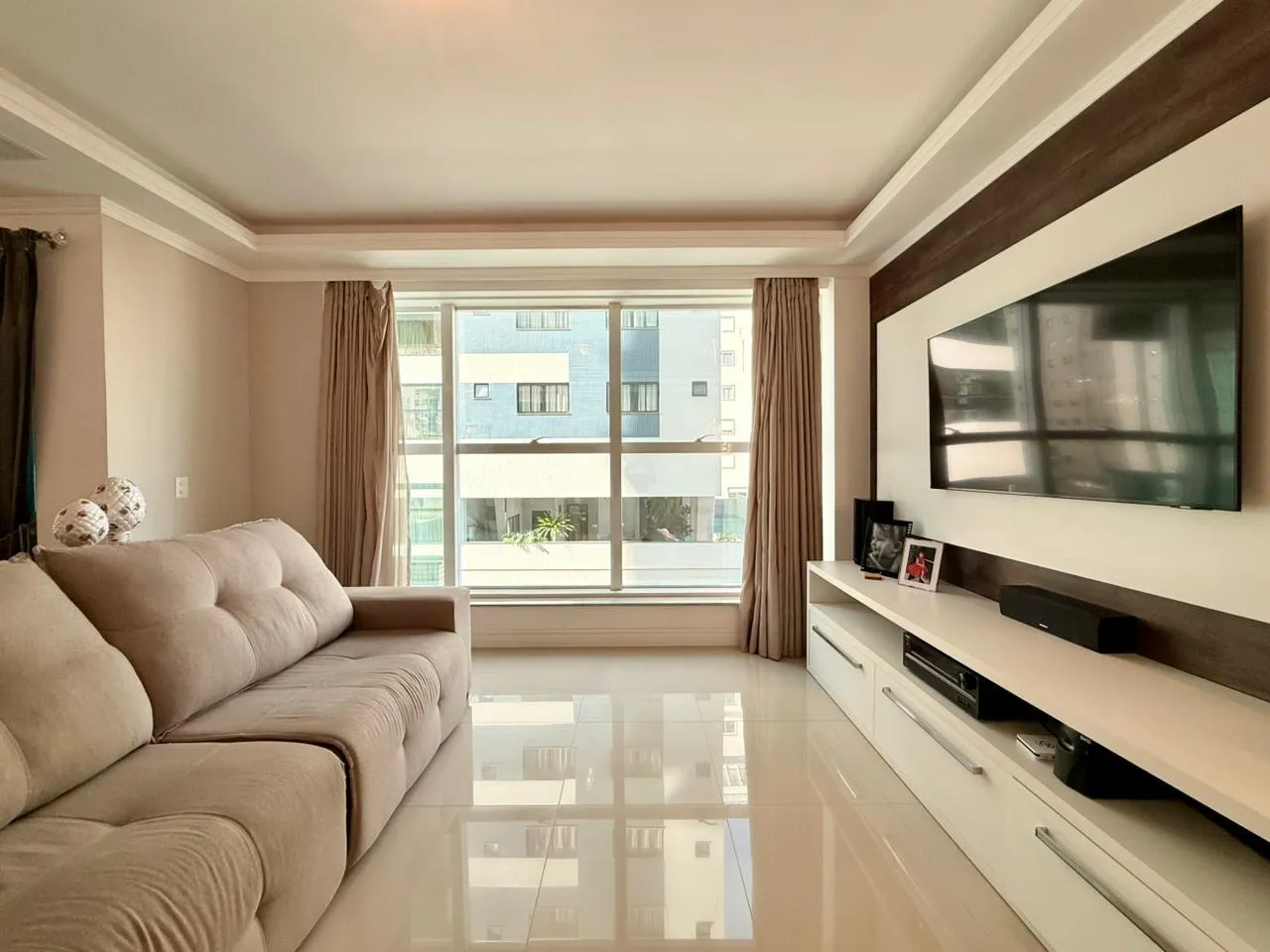 Imagem Apartamento à venda com 150m2 por R$ 1.870.000,00