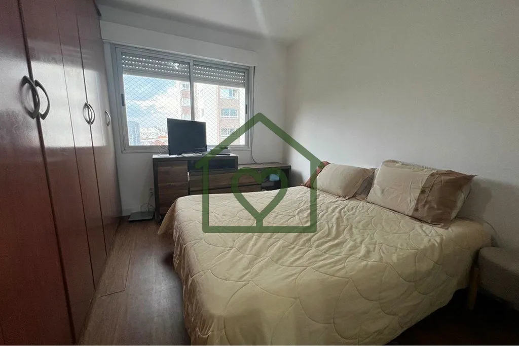 Imagem Descubra o conforto e a praticidade deste encantador apartamento à venda em Azenha, Porto Alegre, l...