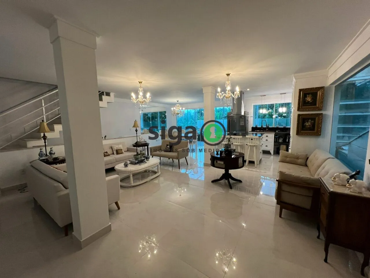 Imagem Casa de Luxo à Venda - Condomínio Bellagio -Campo Belo