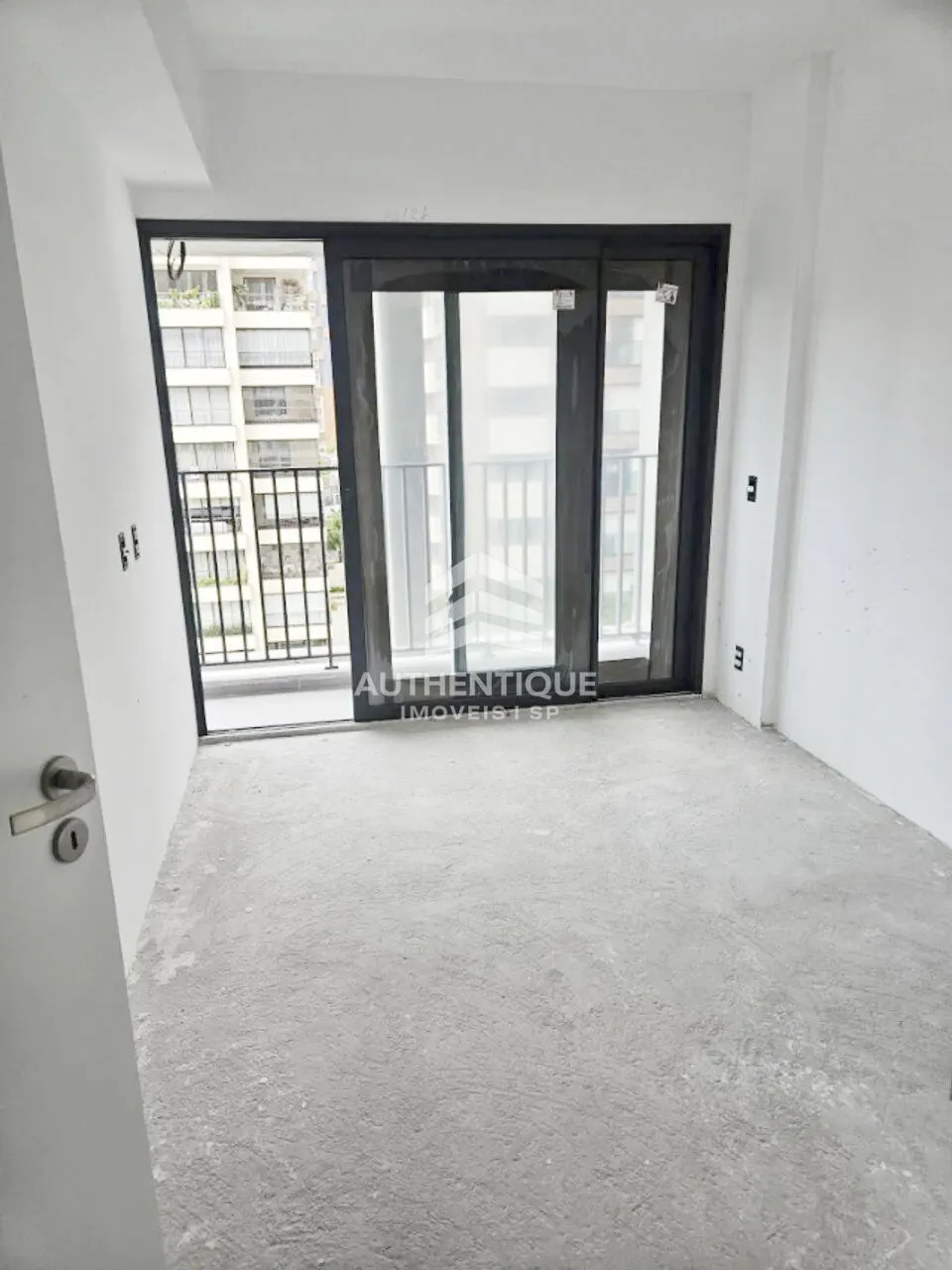 Imagem INVERT CAMPO BELO - Apartamento no bairro Campo Belo à venda