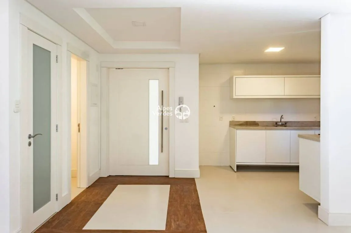 Imagem Apartamento à Venda em Centro, Gramado - RS