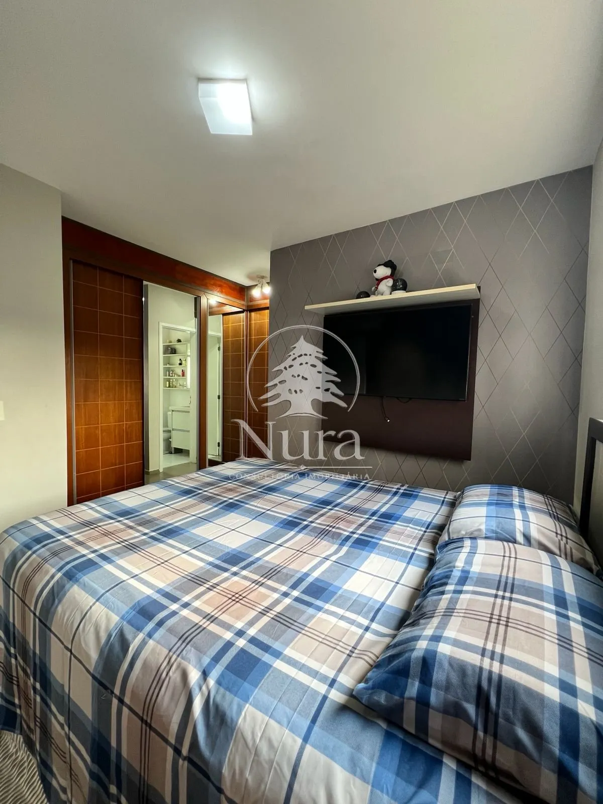 Imagem Apartamento de 3 quartos, 111m² no bairro Ponta da Praia, em Santos