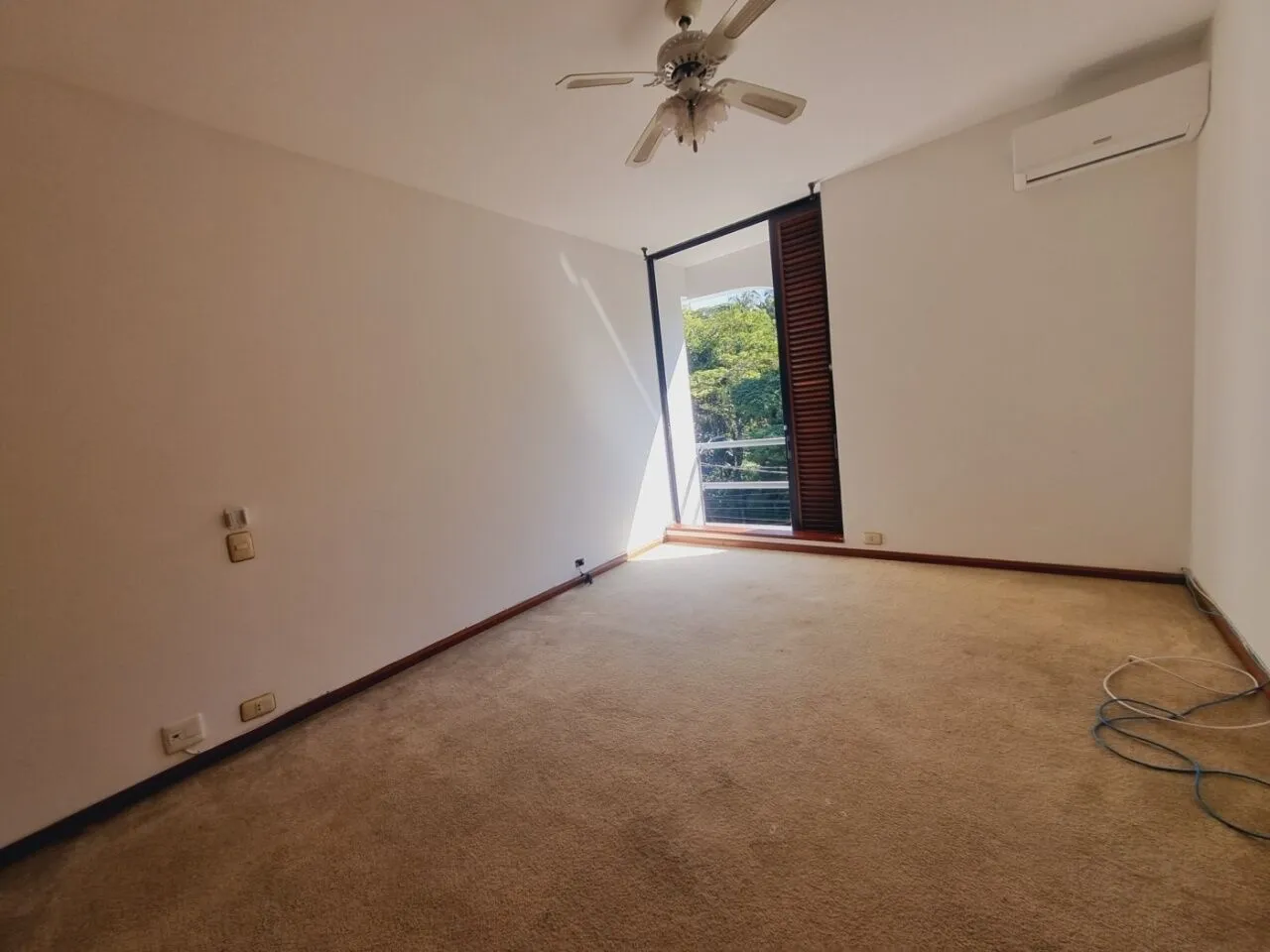 Imagem Casa Alto Padrão à Venda ? Interlagos - São Paulo/SP