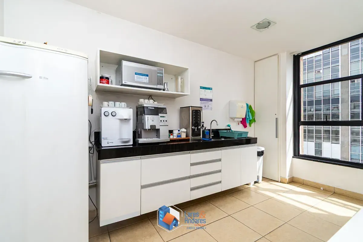 Imagem Conjunto comercial para venda em Centro, 378m²