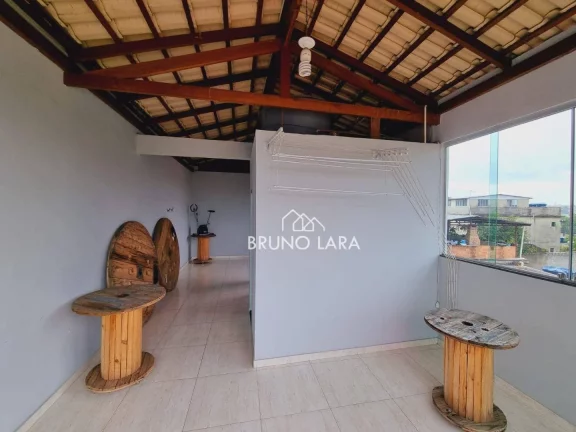 Imagem Casa á venda em Betim, bairro Vila Cristina.