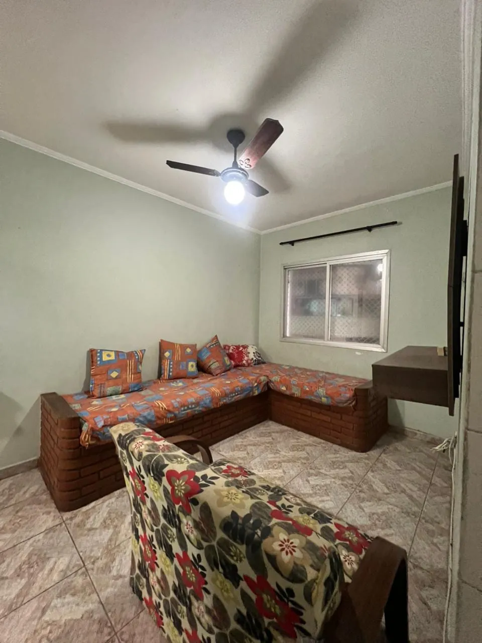 Foto do imóvel Confortável Apartamento na Praia Grande - AVIAÇÃO - AO LADO DA PRAIA em Aviação, Praia Grande - SP