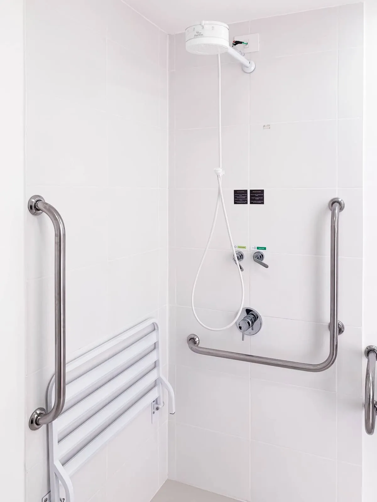 Imagem Apartamento com 1 Quarto para alugar, 29m² - Penha