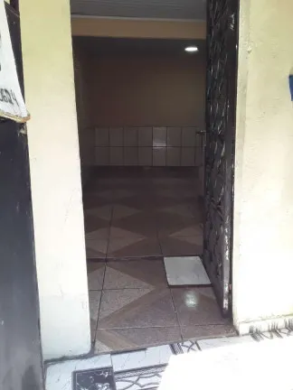 Imagem Kitnet com 1 Quarto para Alugar, 28 m² em Guaratiba - Rio de Janeiro
