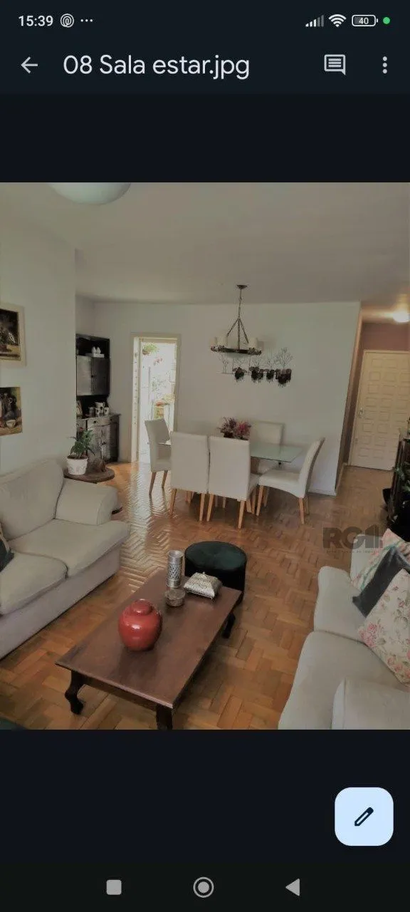Imagem Apartamento de 130 m2,com 3 dormitórios e suíte, no bairro Jardim Botânico.