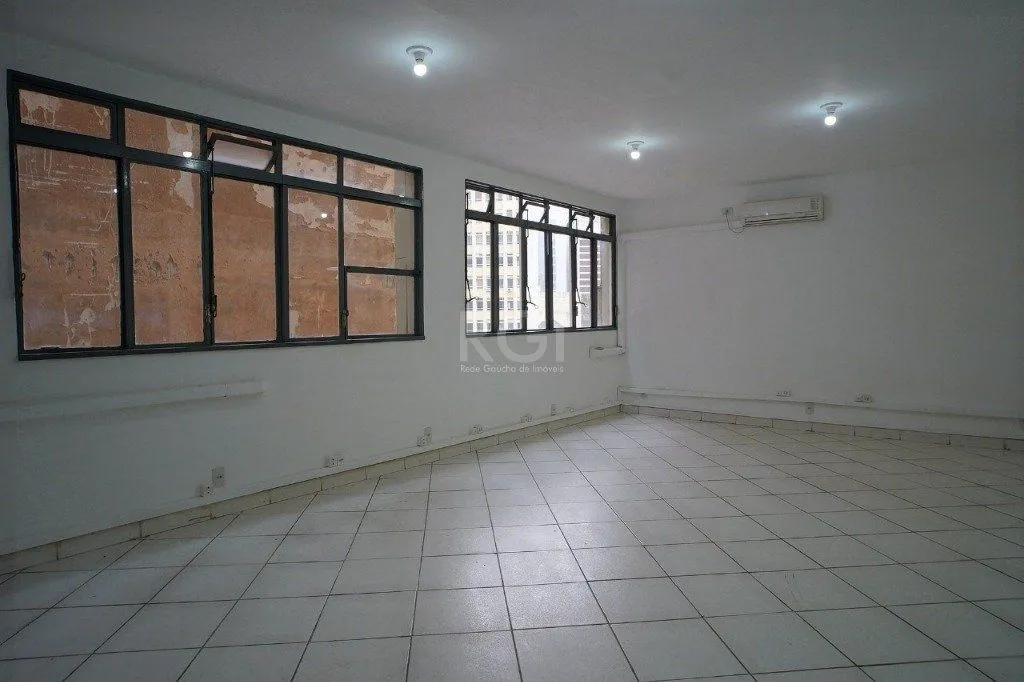 Imagem Conjunto/Sala para Venda - 157m², 0 dormitórios, Centro Histórico