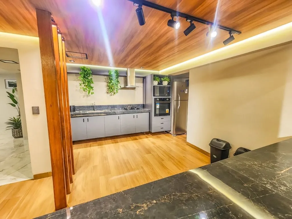 Imagem Apartamento com 2 dormitórios à venda, 72 m² por R$ 529.499,00 - Miramar - João Pessoa/PB