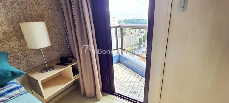 Imagem Localizado em uma das regiões mais desejadas da cidade, este apartamento está cercado por ampla re...